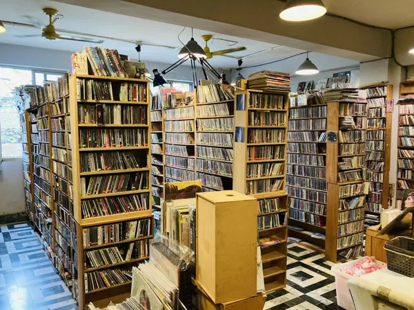 Record store thumbnail: 個體戶唱片行 indimusic records