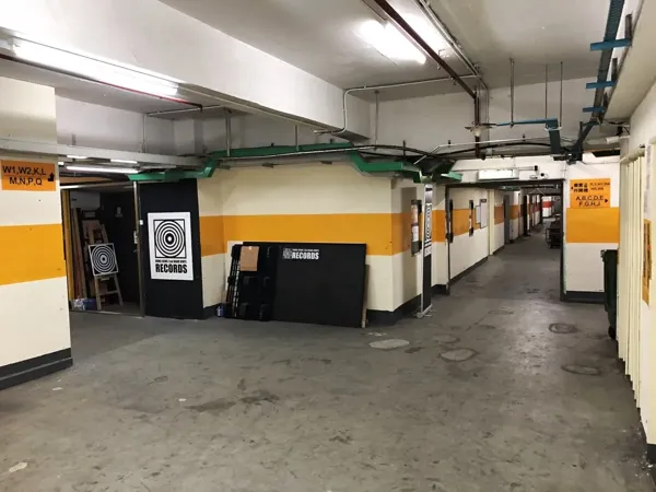 HONG KONG 2nd HAND VINYL Records
