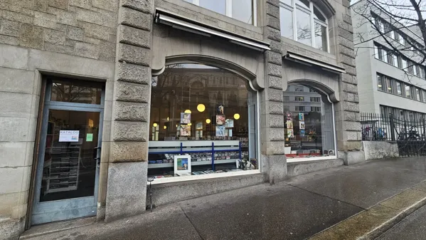 Record Store: Katalog Record Warehouse