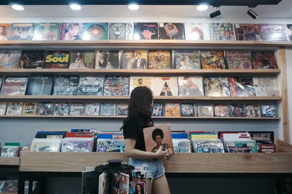 Record store thumbnail: Westside MuzeeQ