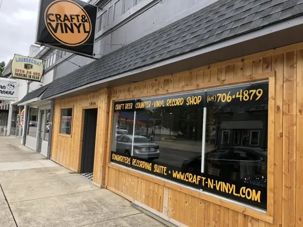 Craft & Vinyl