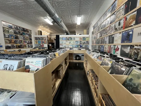 Record store thumbnail: Signal Records