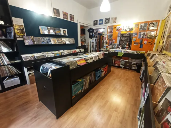 Record store thumbnail: Pianeta Musica Mercatino