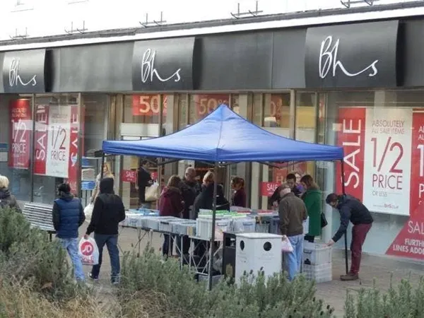 Record Store: Vinyl Barn (Bedford Market, Bedfordshire)