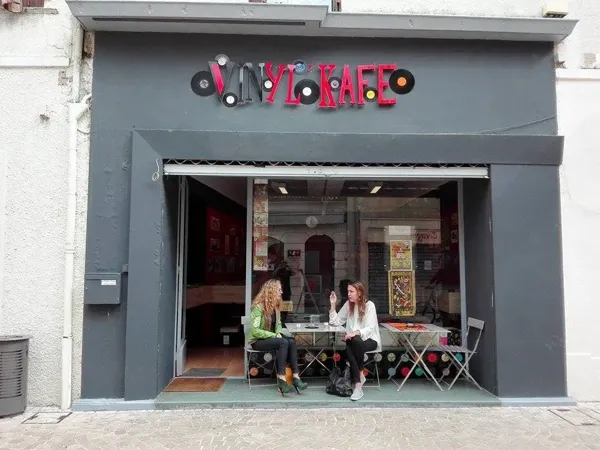 Vinyl Kafé "L'Eden Rock"