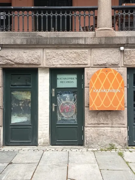 Record store thumbnail: Katakomben