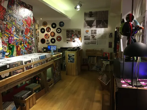 Record store thumbnail: Vinyles Store France