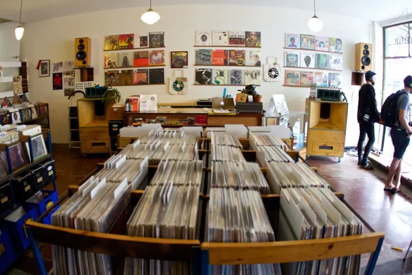 Record store thumbnail: Plug Seven Records