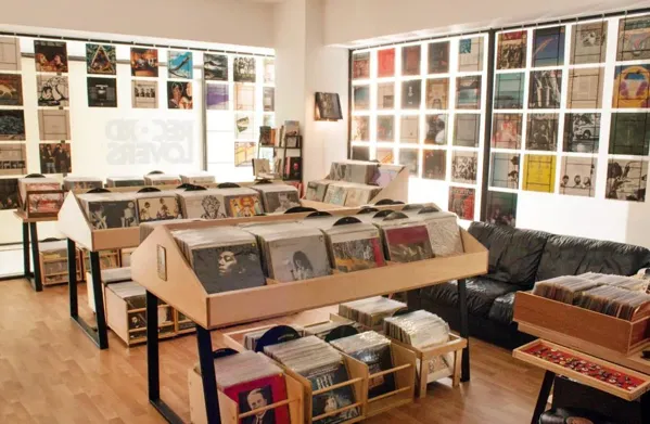 Record store thumbnail: Record Lovers