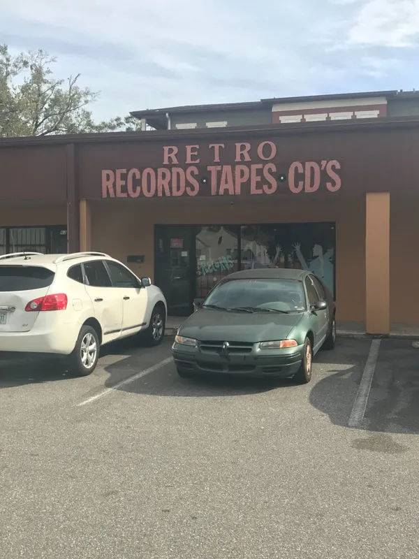 Record store thumbnail: Retro Records