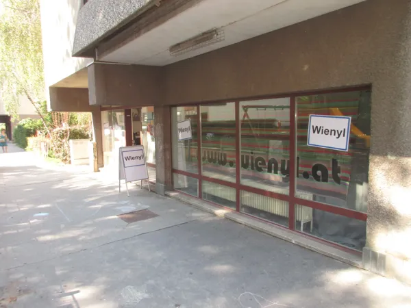 Record Store: WIENYL