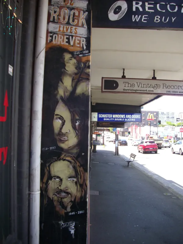 Record Store: The Vintage Record