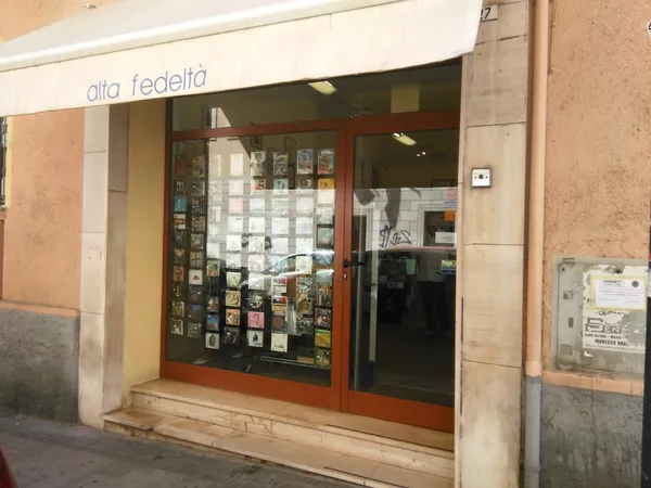 Alta Fedeltà Di Scano Caterina