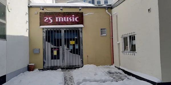 Record store thumbnail: 25 Music