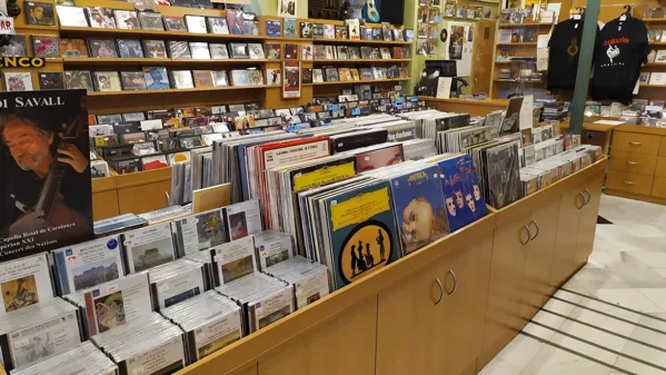 Record Store: Festival Discos