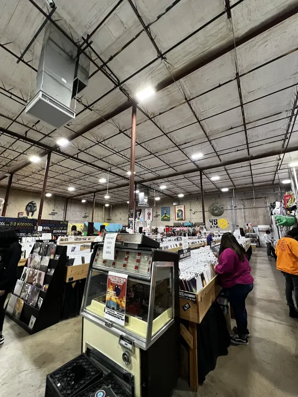 Record store thumbnail: Doc's Records & Vintage
