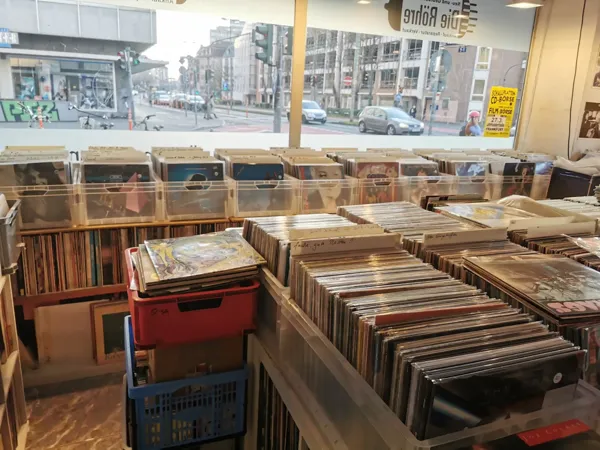 Record store thumbnail: In Between