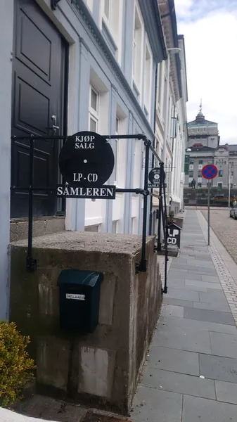 Record Store: Samleren - Kjøp, salg, bytte - CD og LP