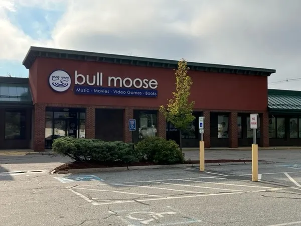 Record store thumbnail: Bull Moose