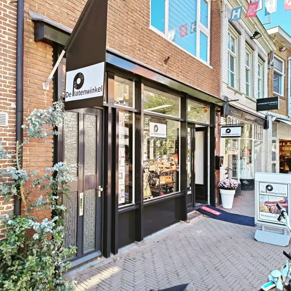 Record Store: DePlatenwinkel