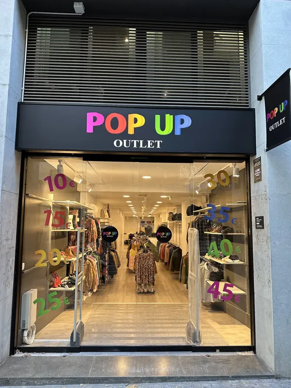 Record Store: Outlet Pop Up
