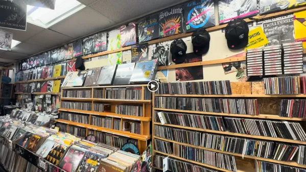 Record Store: Vinyl Solution Records