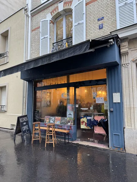 Record store thumbnail: Bar Italia Records