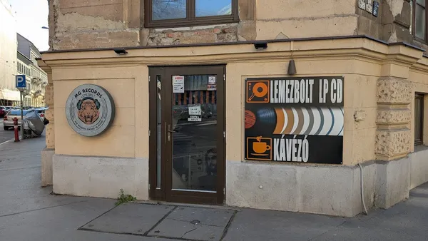 Record store thumbnail: MG Records lemezbolt