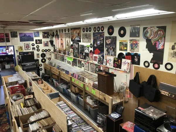 Record store thumbnail: Paul's Trading Post