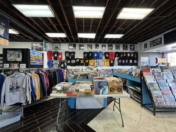 Record store thumbnail: World Famous VIP Records