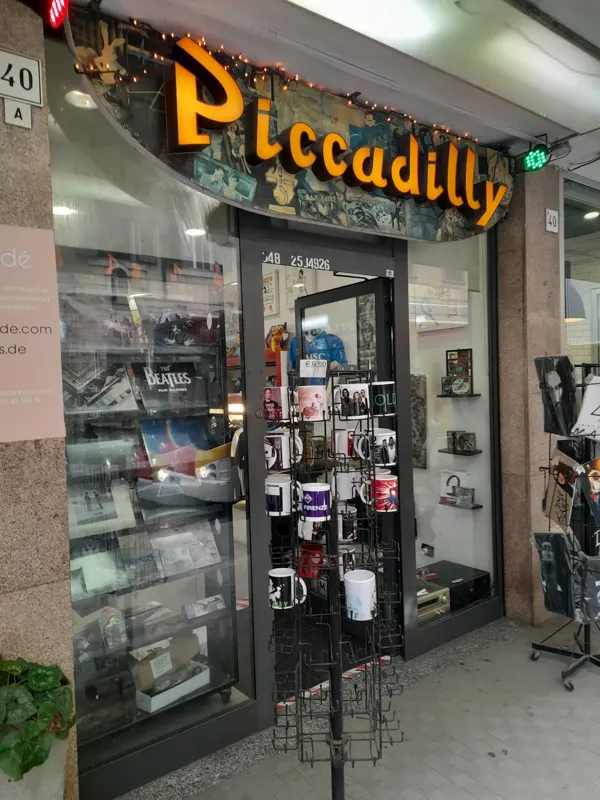 Record store thumbnail: Piccadilly Livorno