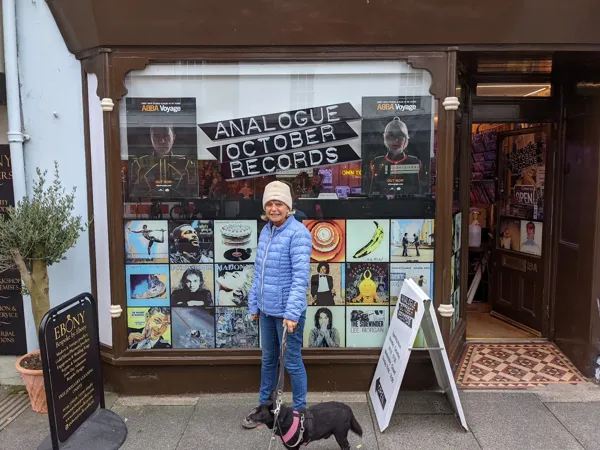 Record Store: Analogue October Records