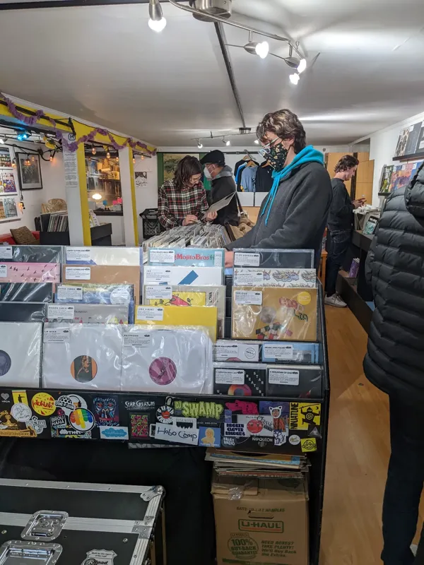 Record store thumbnail: Vinyl Dreams