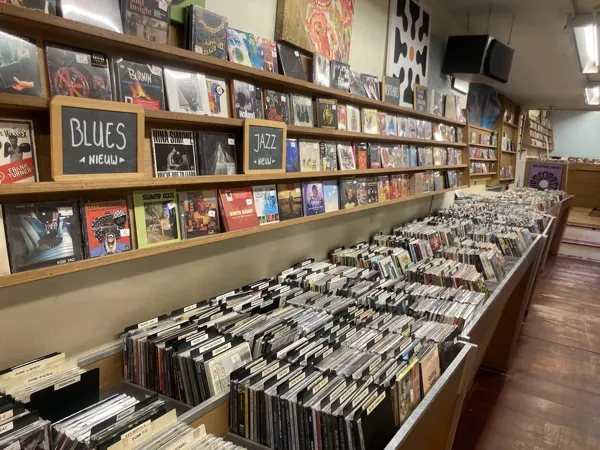 Record store thumbnail: Velvet Music Amsterdam