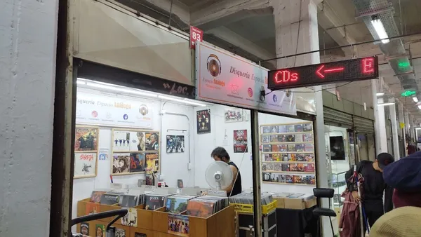 Record Store: Espacio Análogo