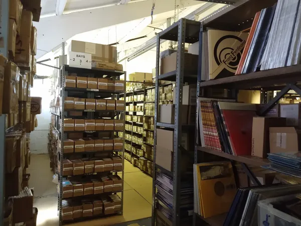 Record store thumbnail: eil.com (Esprit Rare Vinyl Records)