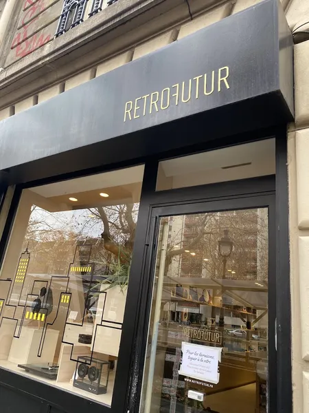 Record store thumbnail: RetroFutur