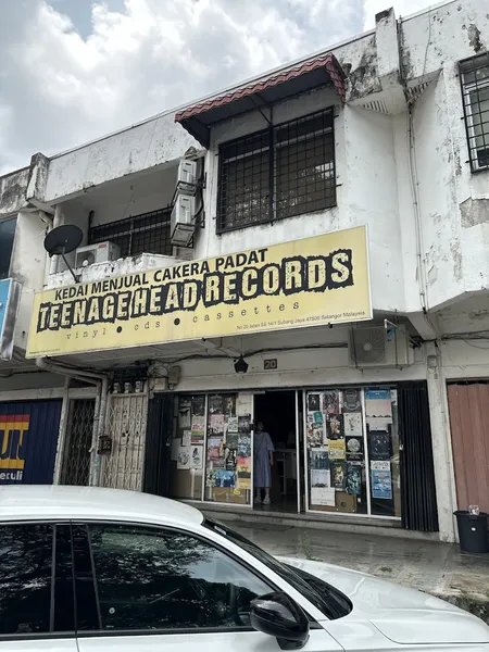 Record Store: Teenage Head Records
