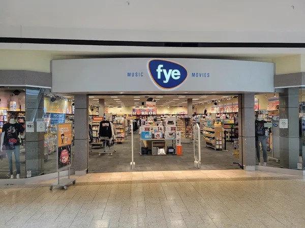 Record store thumbnail: FYE