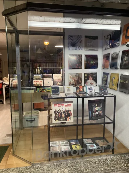 Record store thumbnail: Discos Volta