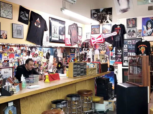 Vintage Vinyl & Antiques