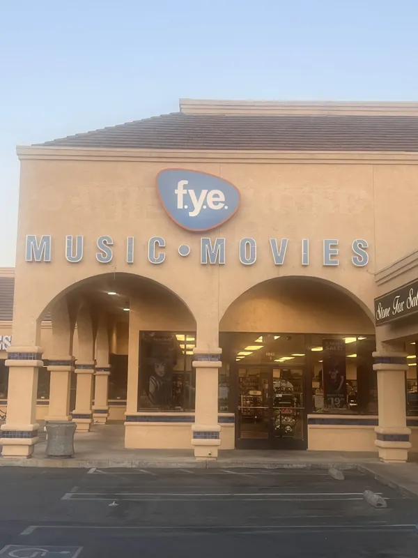 Record store thumbnail: FYE