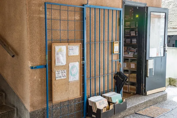 Record store thumbnail: ROXY