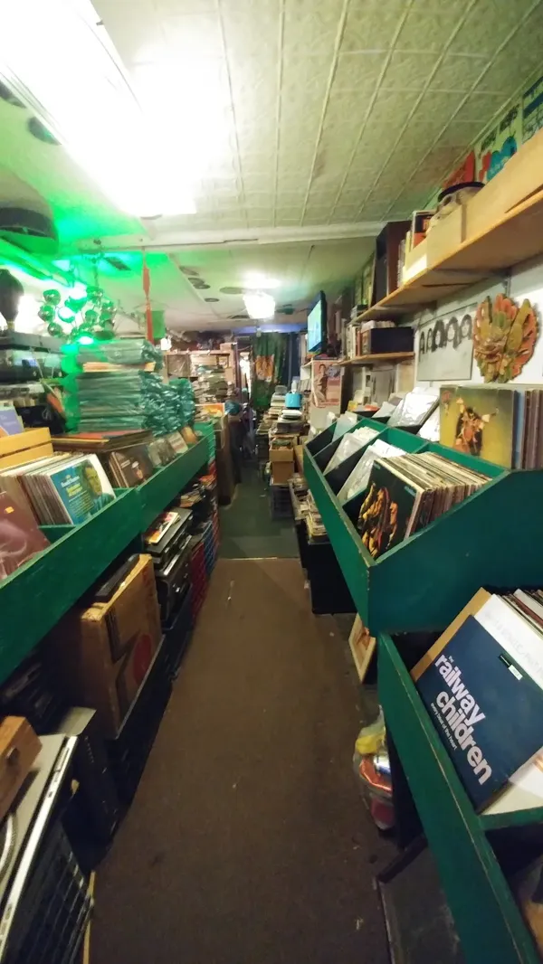 Record Store: El Suprimo Records