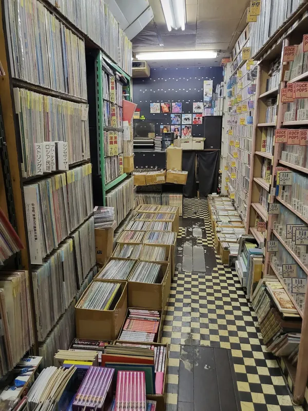 Record store thumbnail: 田口商店 小倉店
