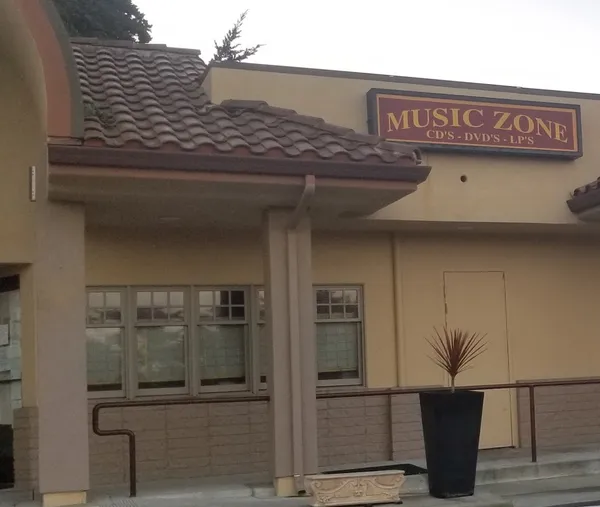 Record store thumbnail: Music Zone