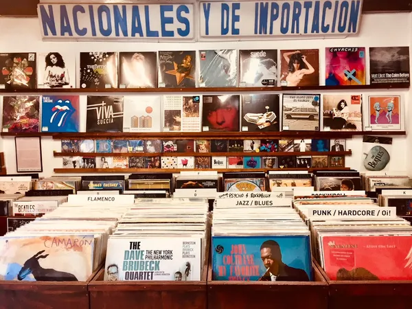 Record Store: Discos Bora-Bora