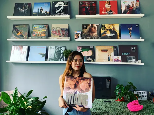 Record store thumbnail: MusicRecords2u