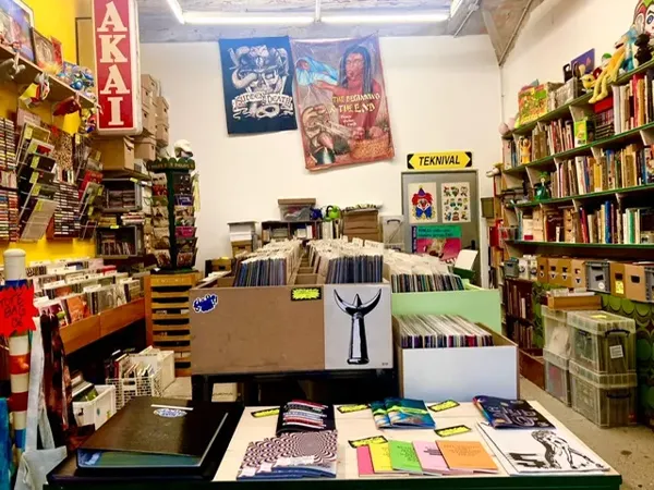 Record store thumbnail: Dizonord Marseille