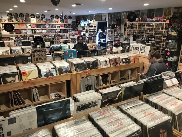 Record store thumbnail: RECORD STOP